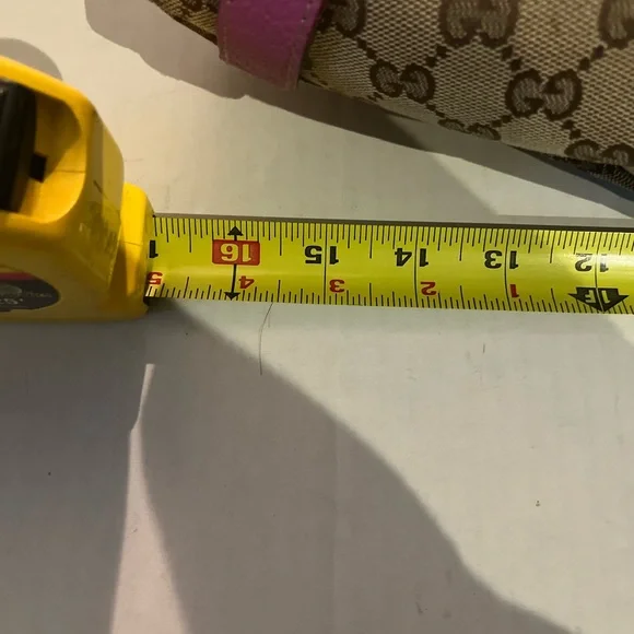 Gucci Bag - Picture 8 of 17